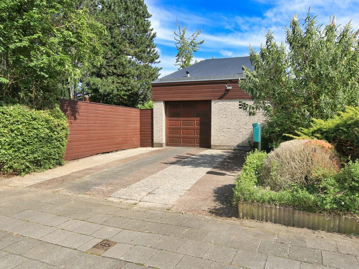 Photo 37 of Prins Constantijnlaan 2