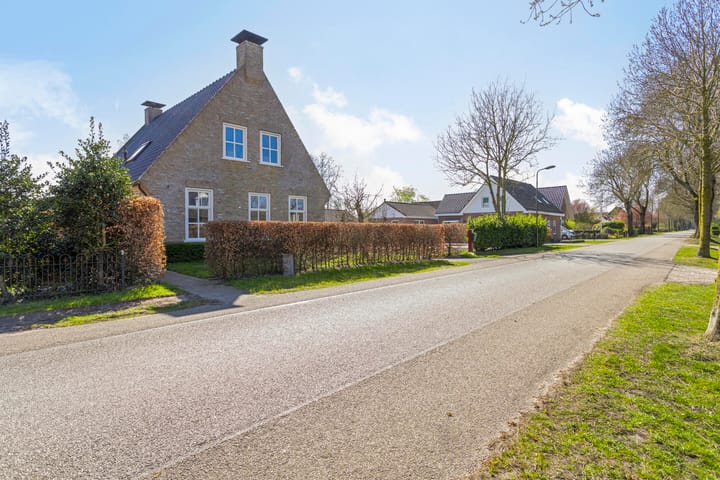 Foto 5 van Aengwirderweg 360