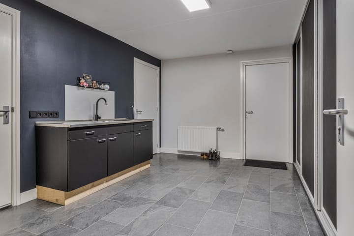 Foto 28 van Aengwirderweg 360