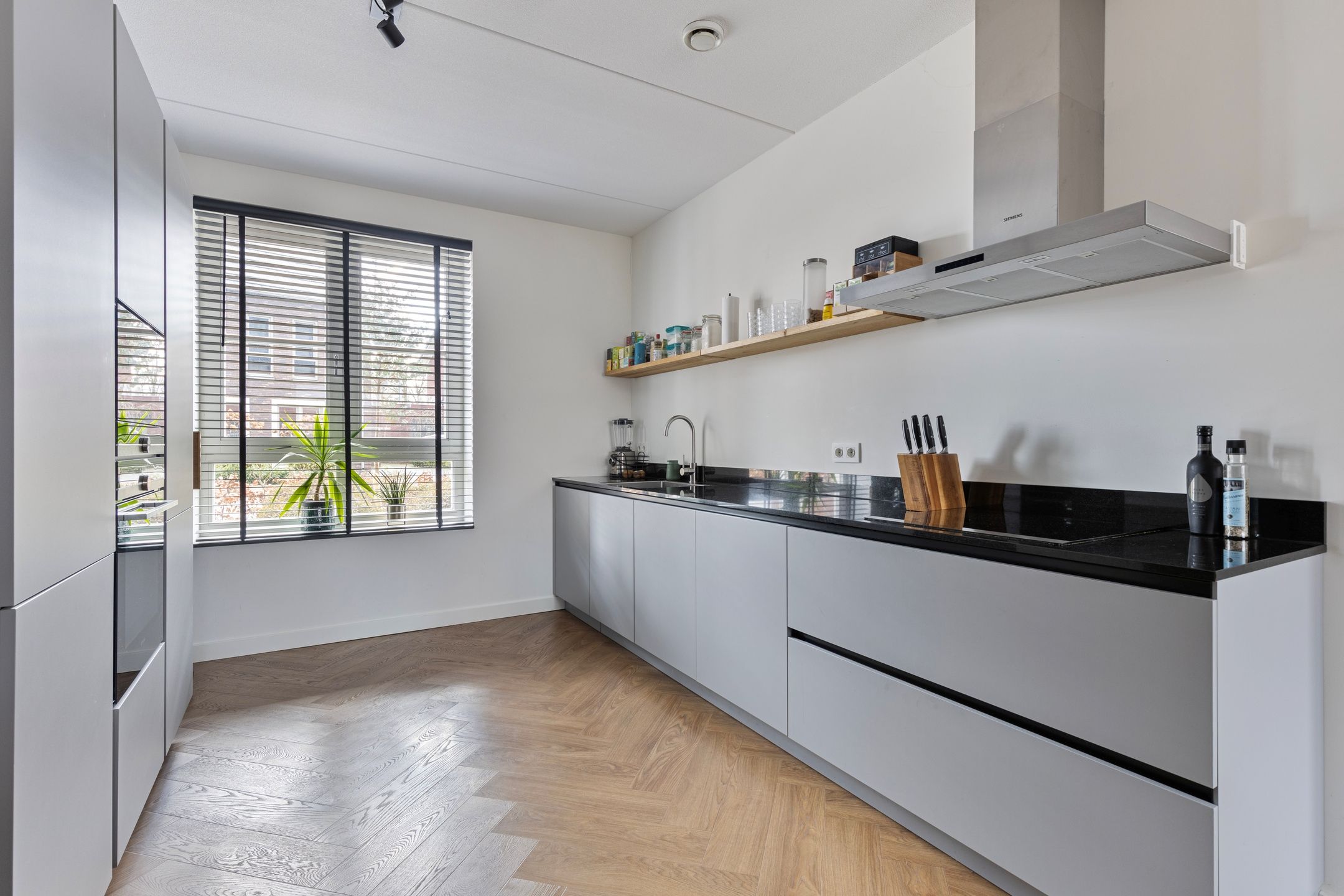 Foto 3 van Westrikse Binnenweg 71