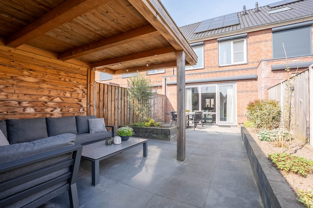 Foto 16 van Esdoornlaan 5-A