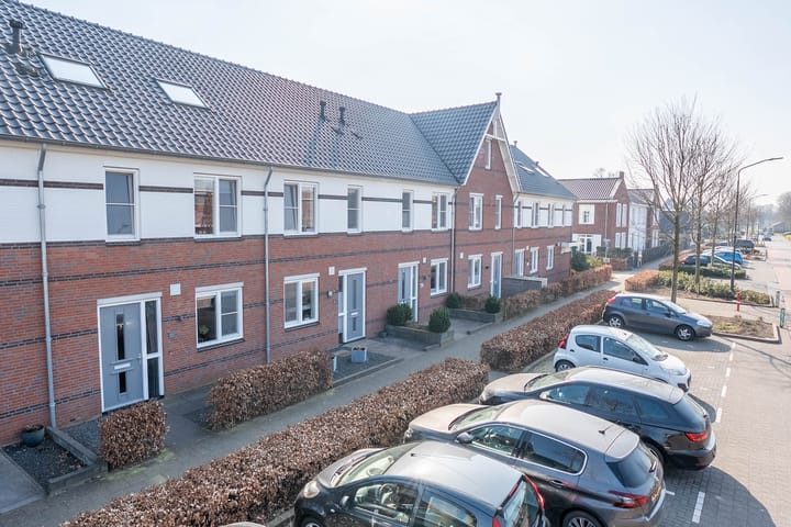 Foto 19 van Esdoornlaan 5-A