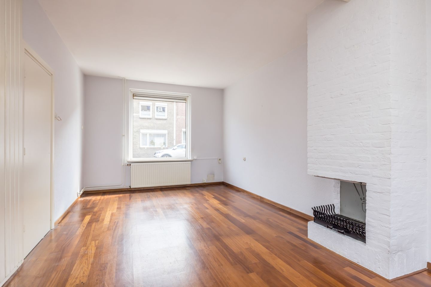 Photo 4 of Heiveldstraat 72