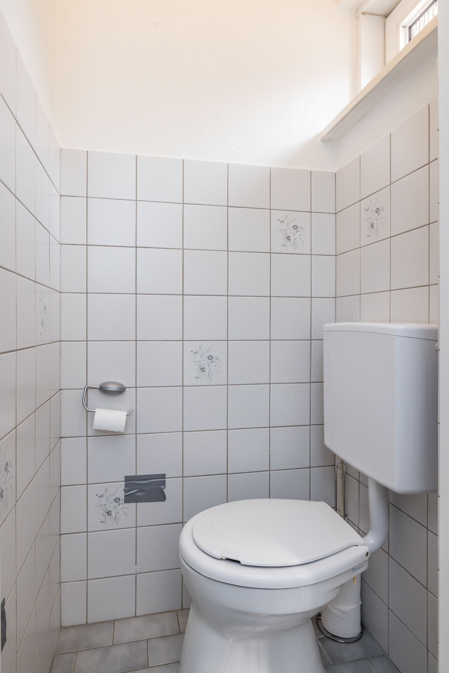 Photo 12 of Heiveldstraat 72