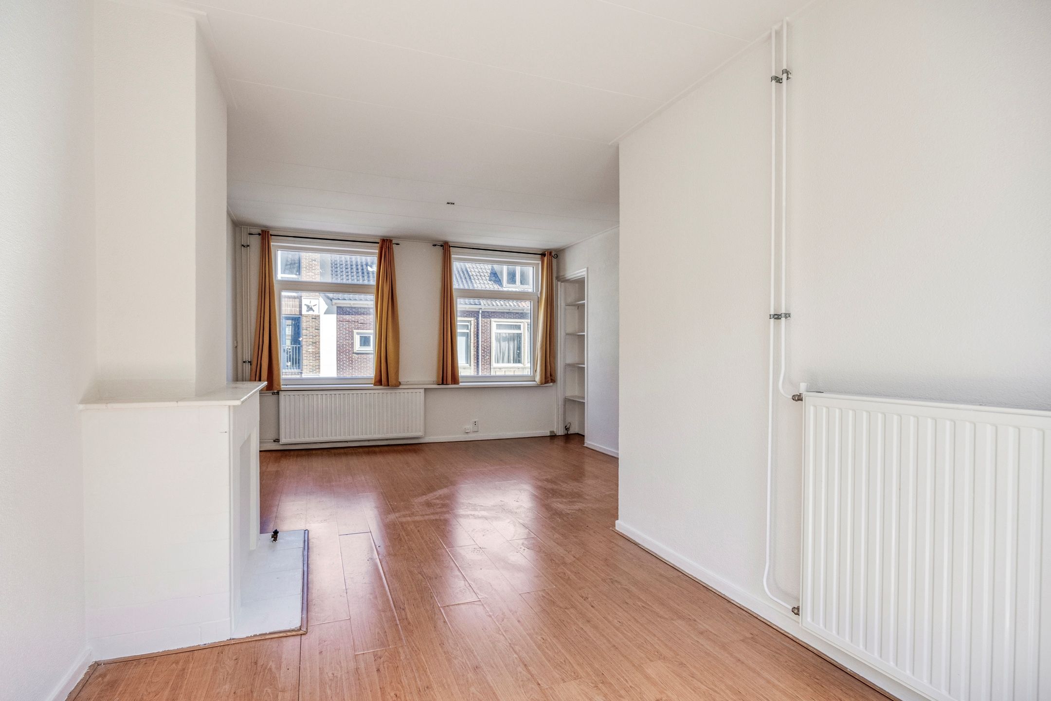 Photo 6 of Spuistraat 16-R