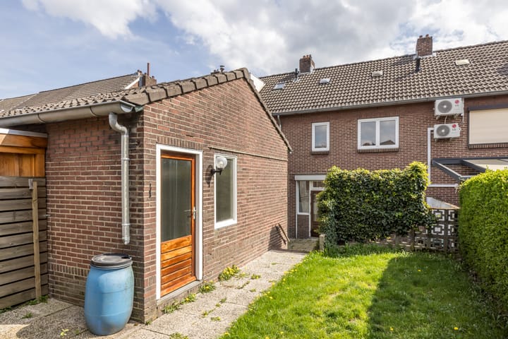 Foto 25 van Heiveldstraat 72