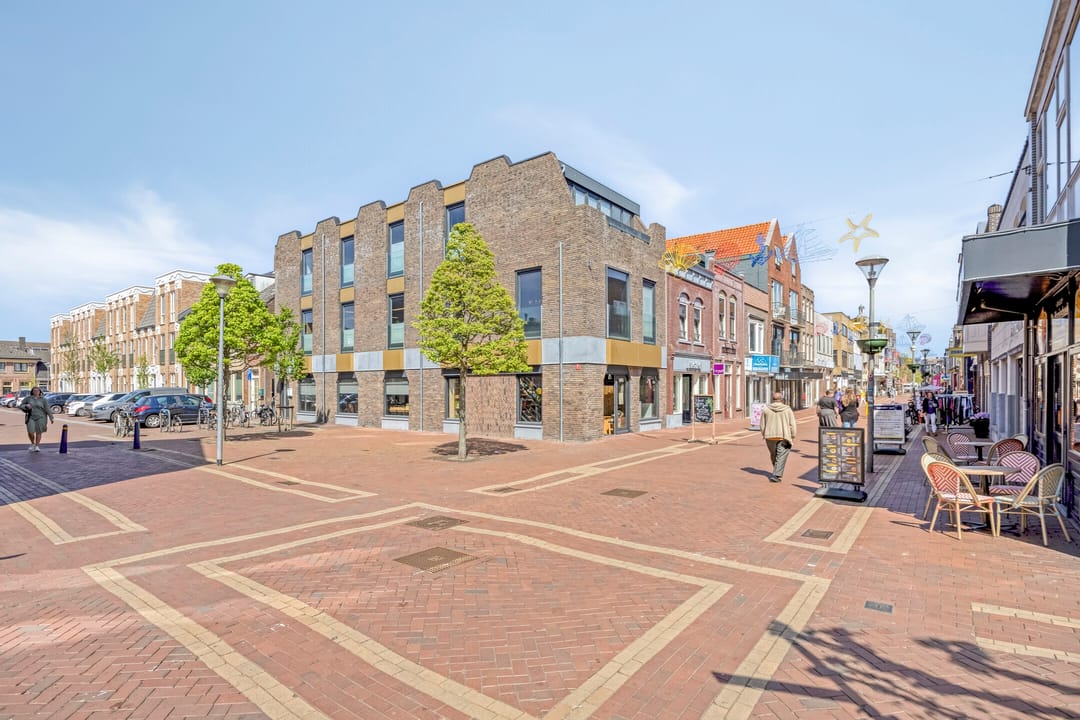 Photo 23 of Spuistraat 16-R