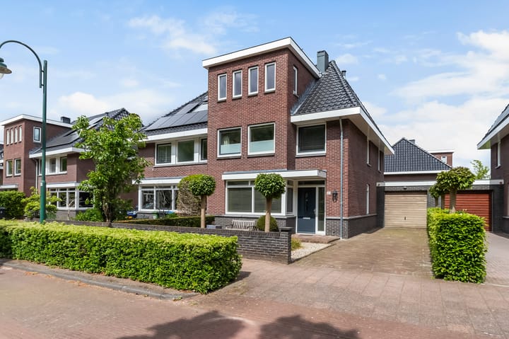 Foto 3 van Zonnebaarsweg 20