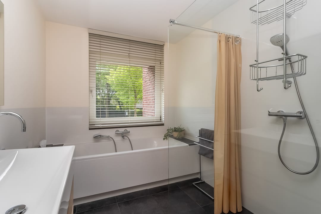 Photo 22 of Zonnebaarsweg 20