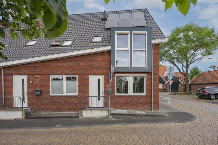 Foto 2 van Oostwal 34