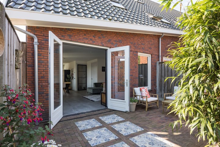 Foto 31 van Oostwal 34