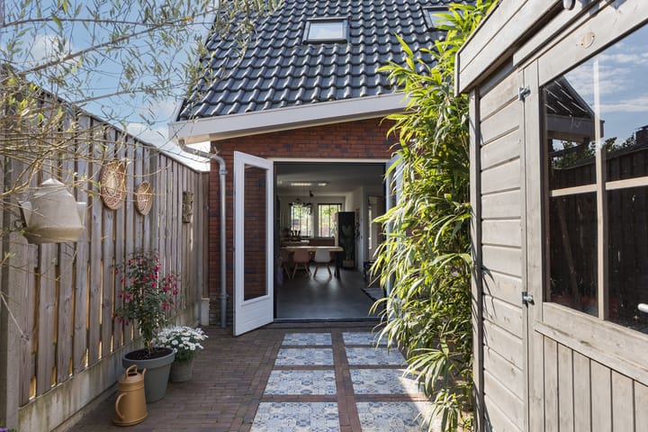 Foto 32 van Oostwal 34