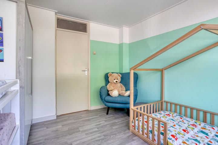 Foto 18 van Van Anrooijstraat 52