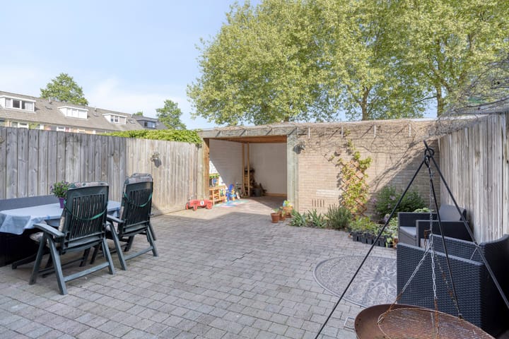 Foto 26 van Van Anrooijstraat 52