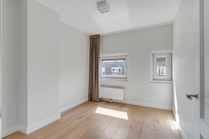 Photo 9 of Havenstraat 35-A1