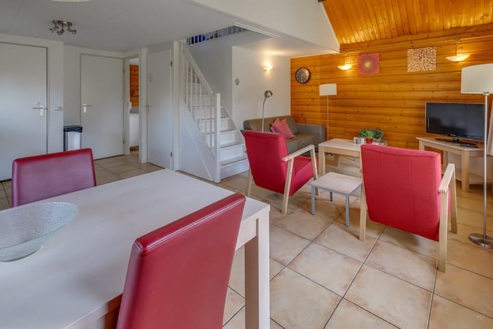 Foto 10 van Buinerweg 8-105