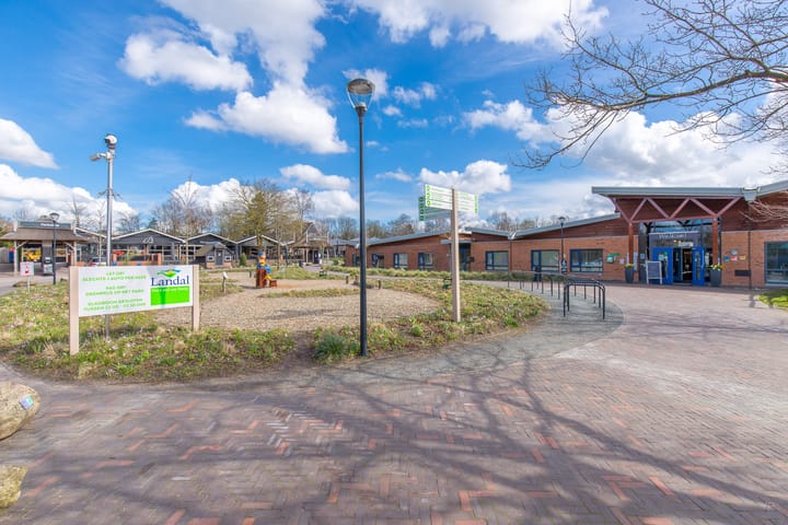 Foto 37 van Buinerweg 8-105