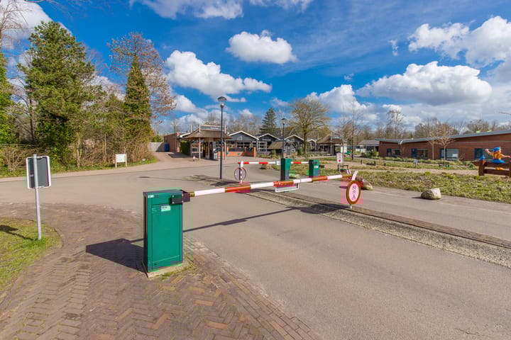 Foto 40 van Buinerweg 8-105