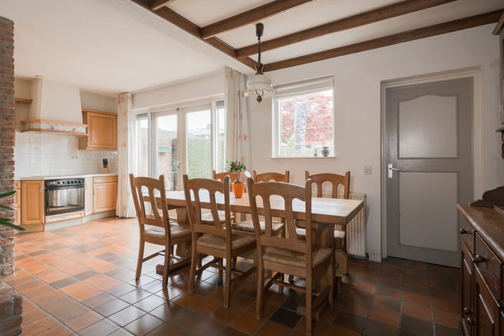 Foto 4 van Rogier van der Weydenstr 8