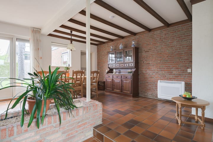 Foto 7 van Rogier van der Weydenstr 8