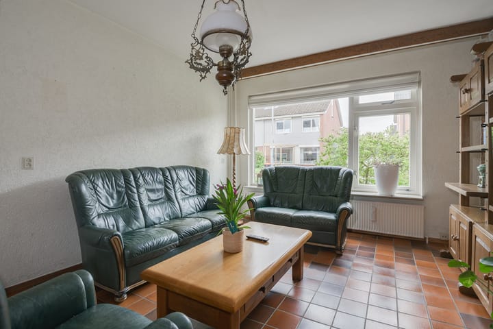 Foto 9 van Rogier van der Weydenstr 8