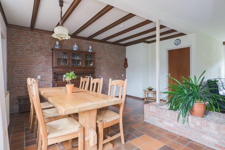 Foto 12 van Rogier van der Weydenstr 8