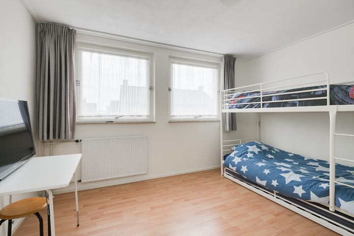 Foto 20 van Rogier van der Weydenstr 8