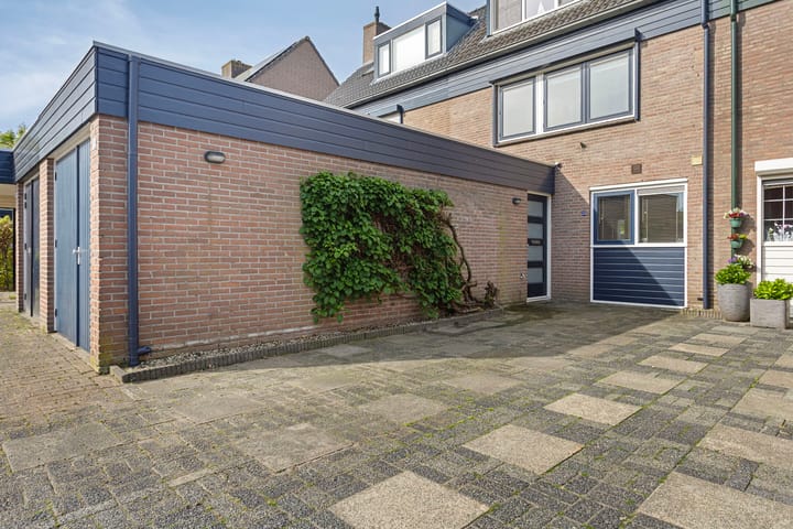 Foto 4 van Orleanshof 33