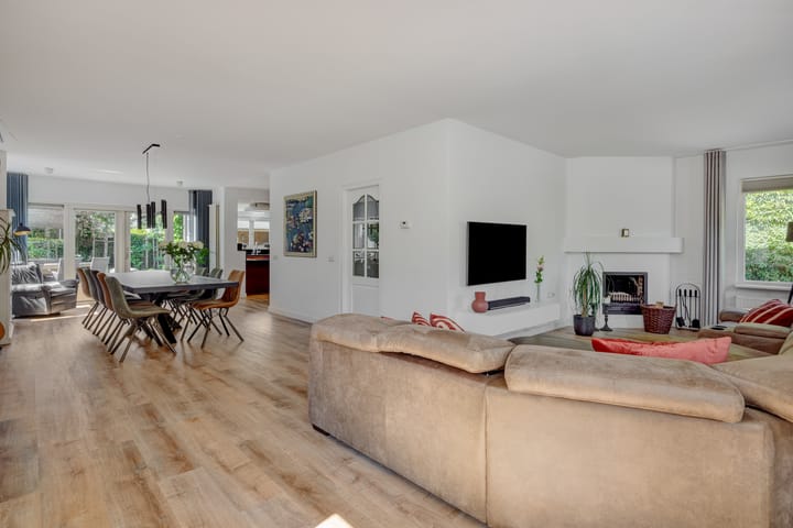 Foto 3 van Rooskensborch 6