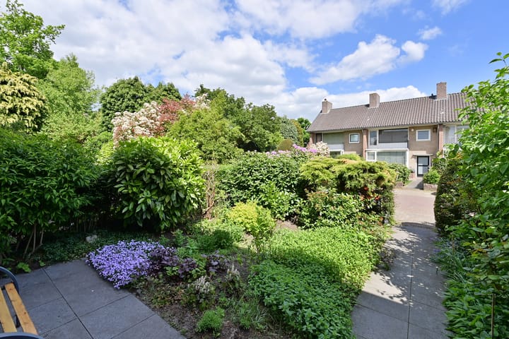 Foto 2 van Wielewaallaan 4