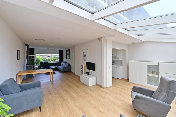 Foto 6 van Wielewaallaan 4