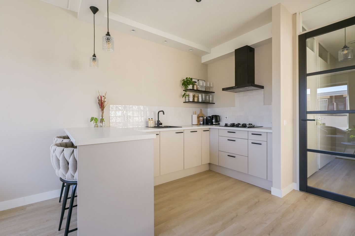 Foto 10 van Molenstraat 6-C