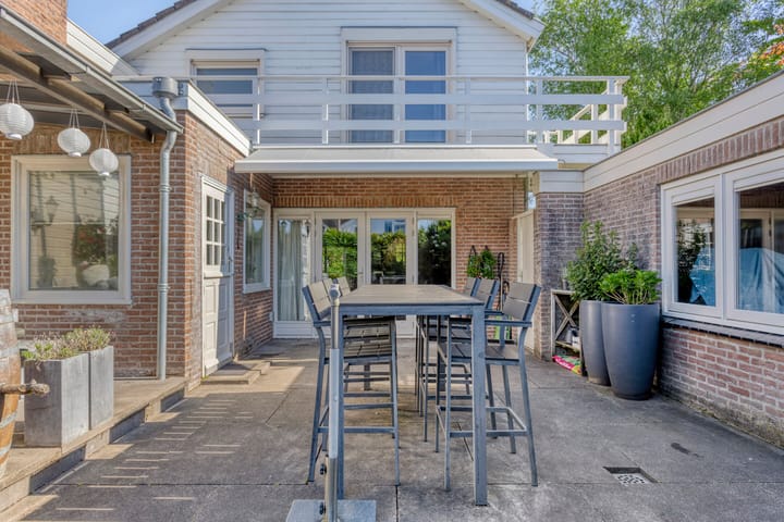 Foto 12 van Molenbuurt 21