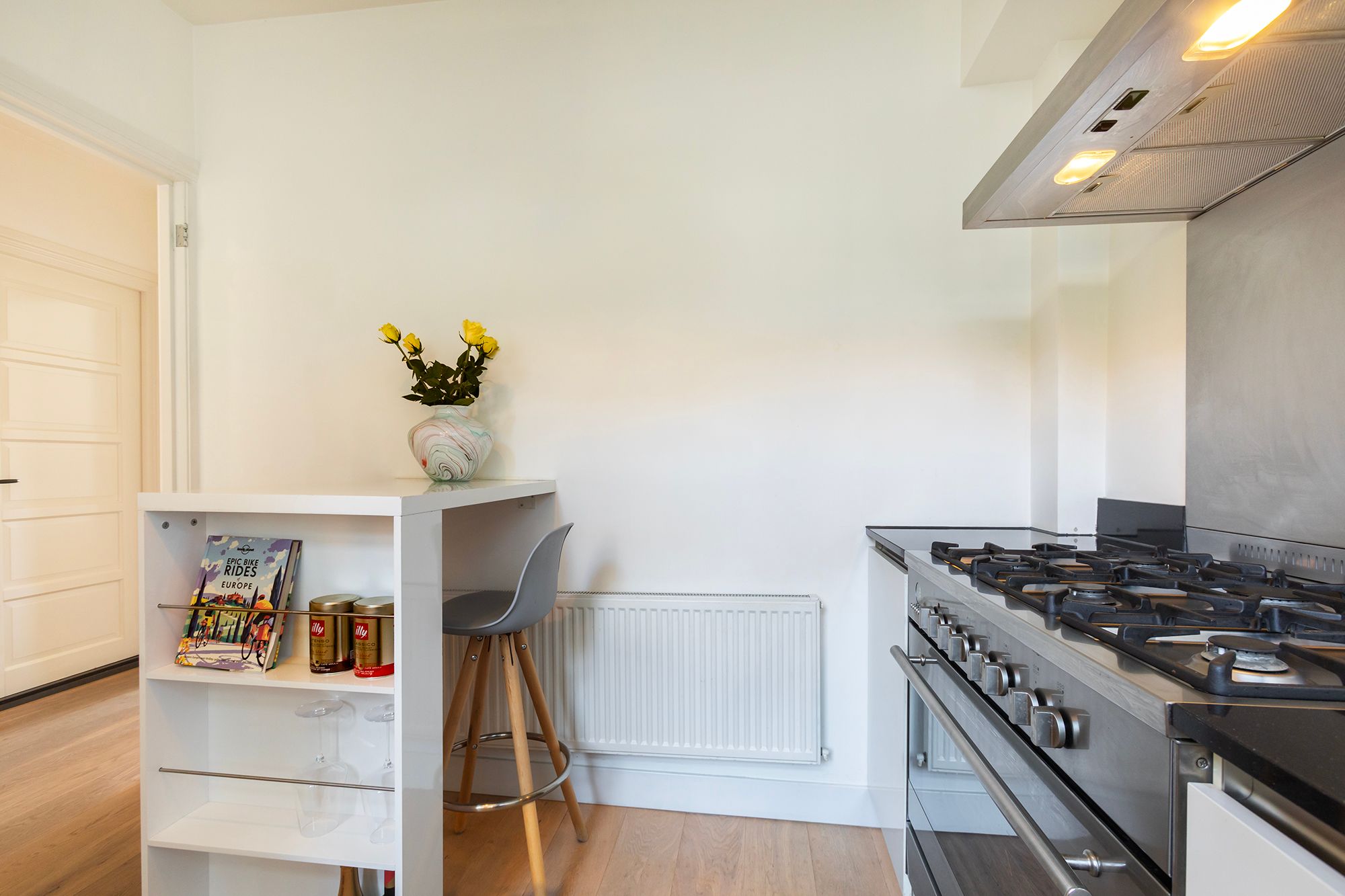 Photo 12 of Joos de Moorstraat 3-1