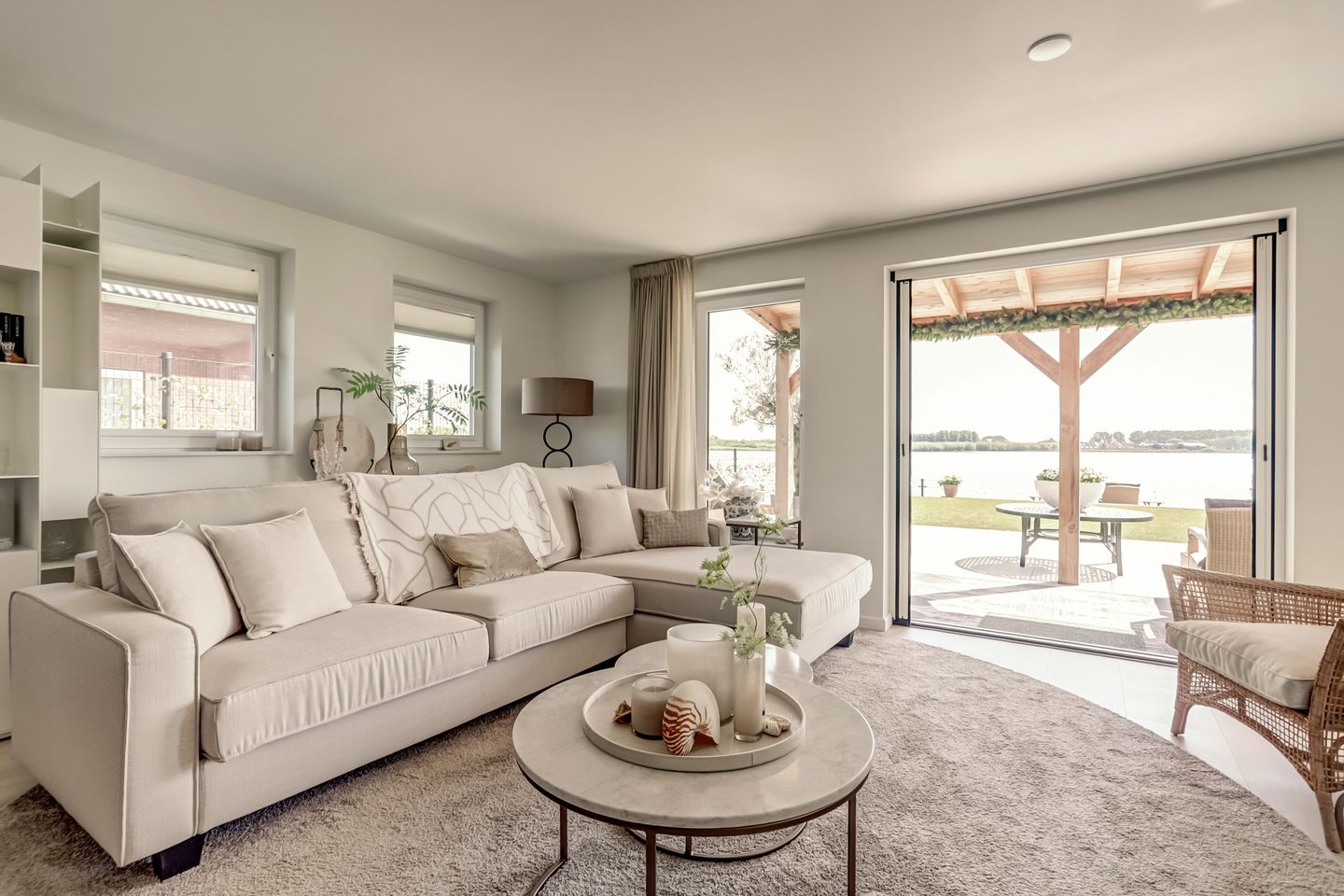 Photo 10 of Wevelsweg 144