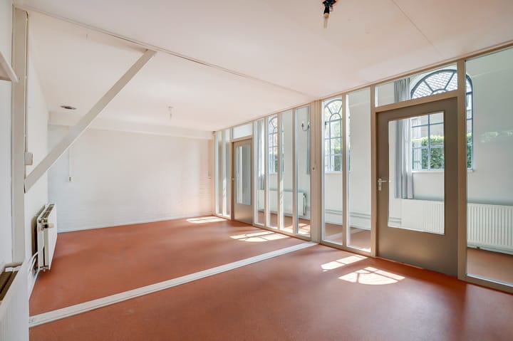 Photo 8 of Weverstraat 12