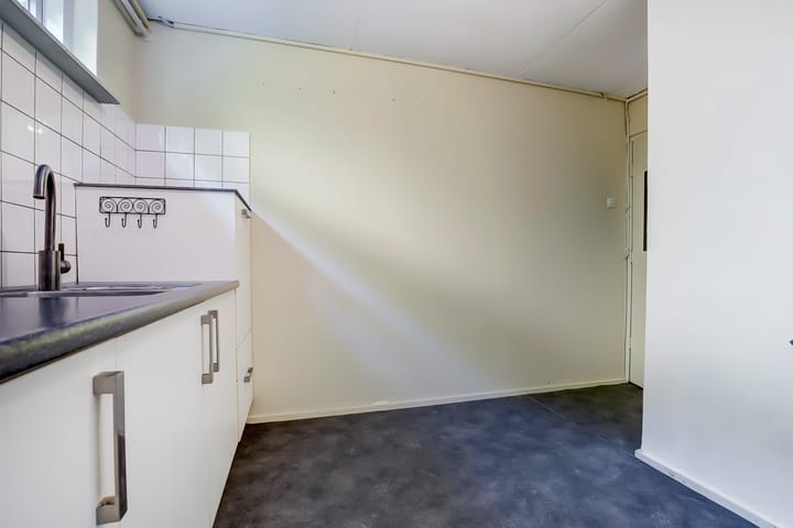 Photo 9 of Weverstraat 12