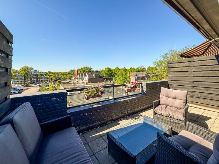 Foto 12 van Wetering 92