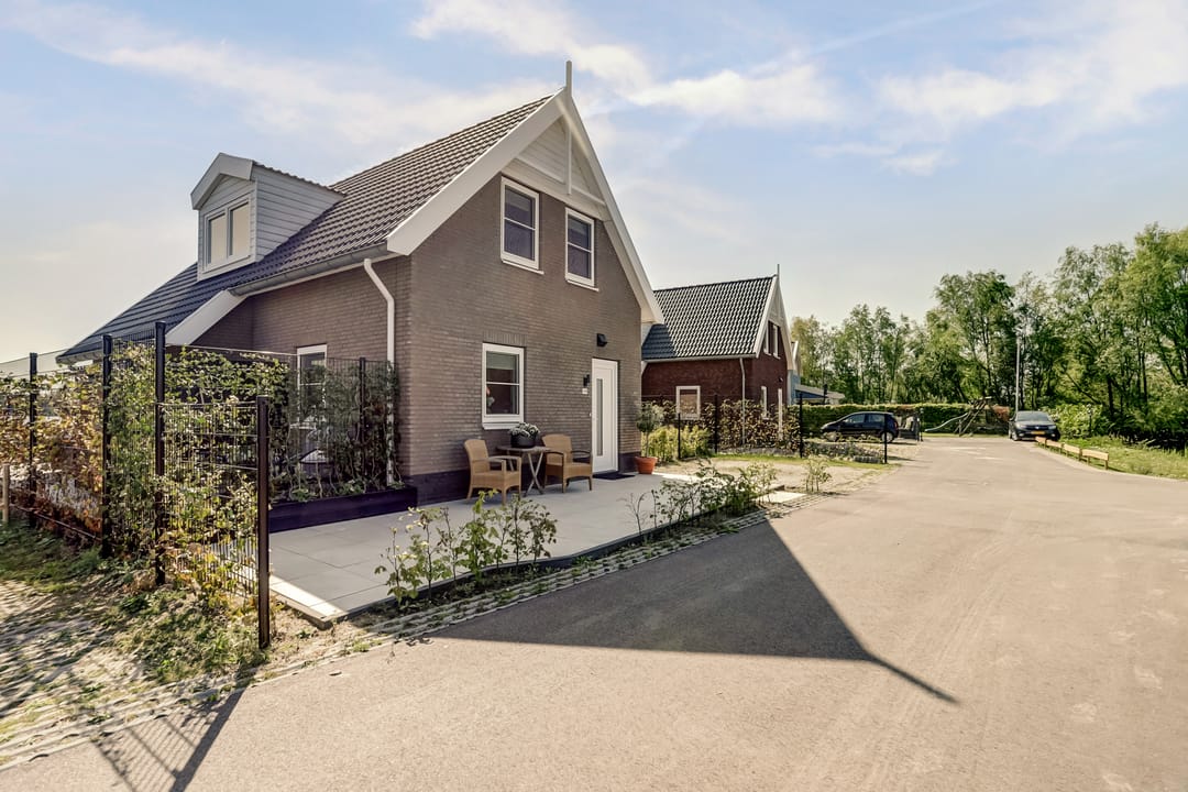 Photo 37 of Wevelsweg 144