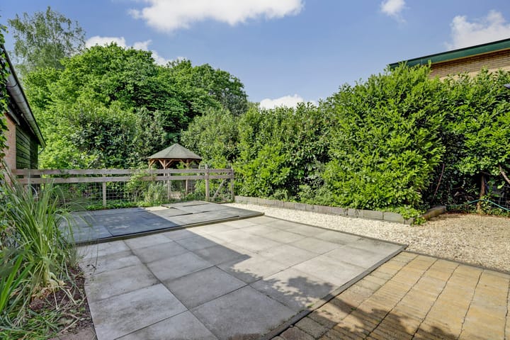 Photo 17 of Weverstraat 12