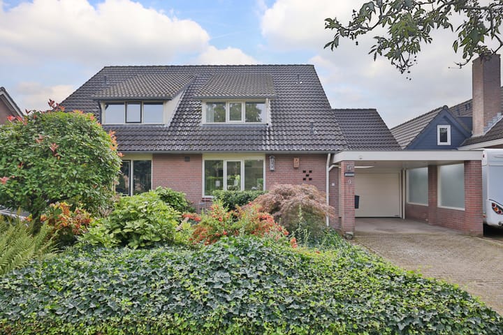 Photo 38 of Retstraat 9
