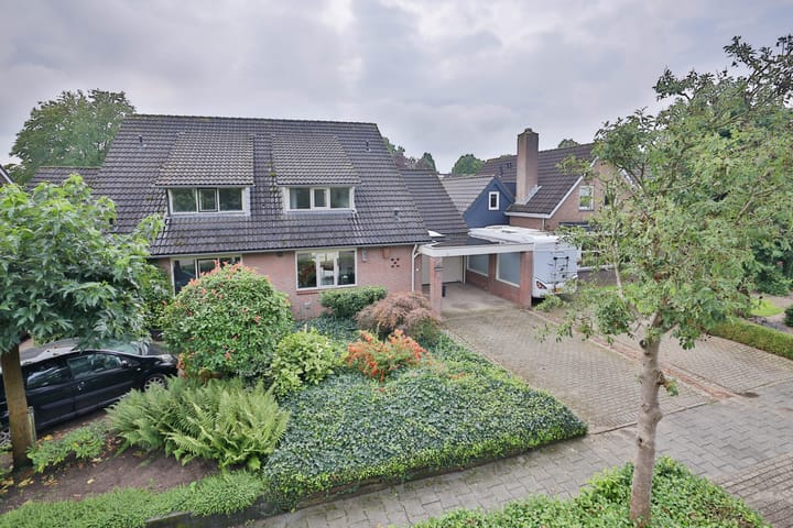 Photo 39 of Retstraat 9