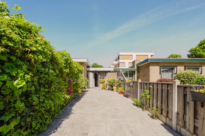 Photo 26 of Akeleistraat 11