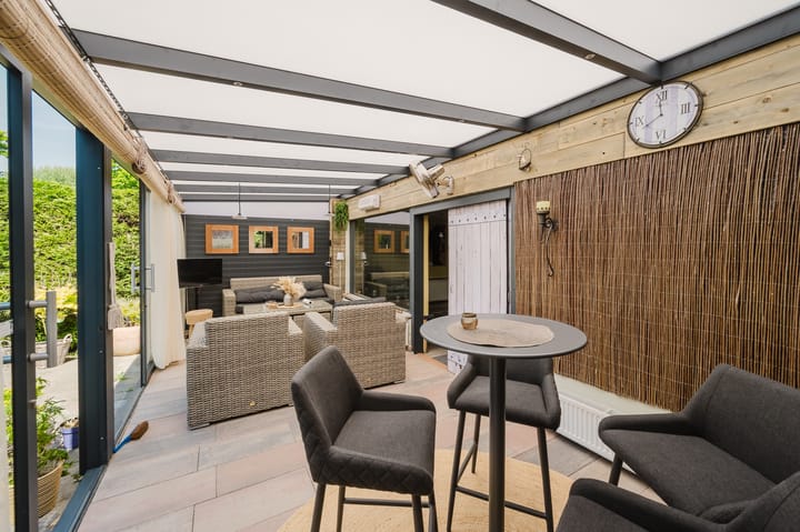 Photo 31 of Akeleistraat 11