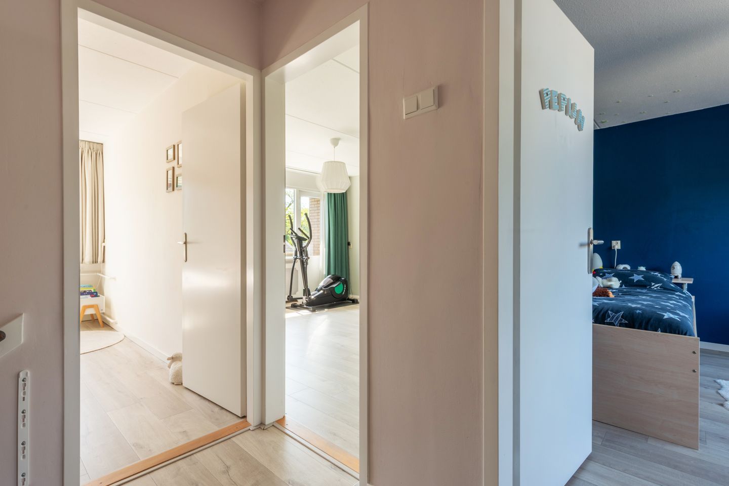 Photo 14 of Varenmeent 19