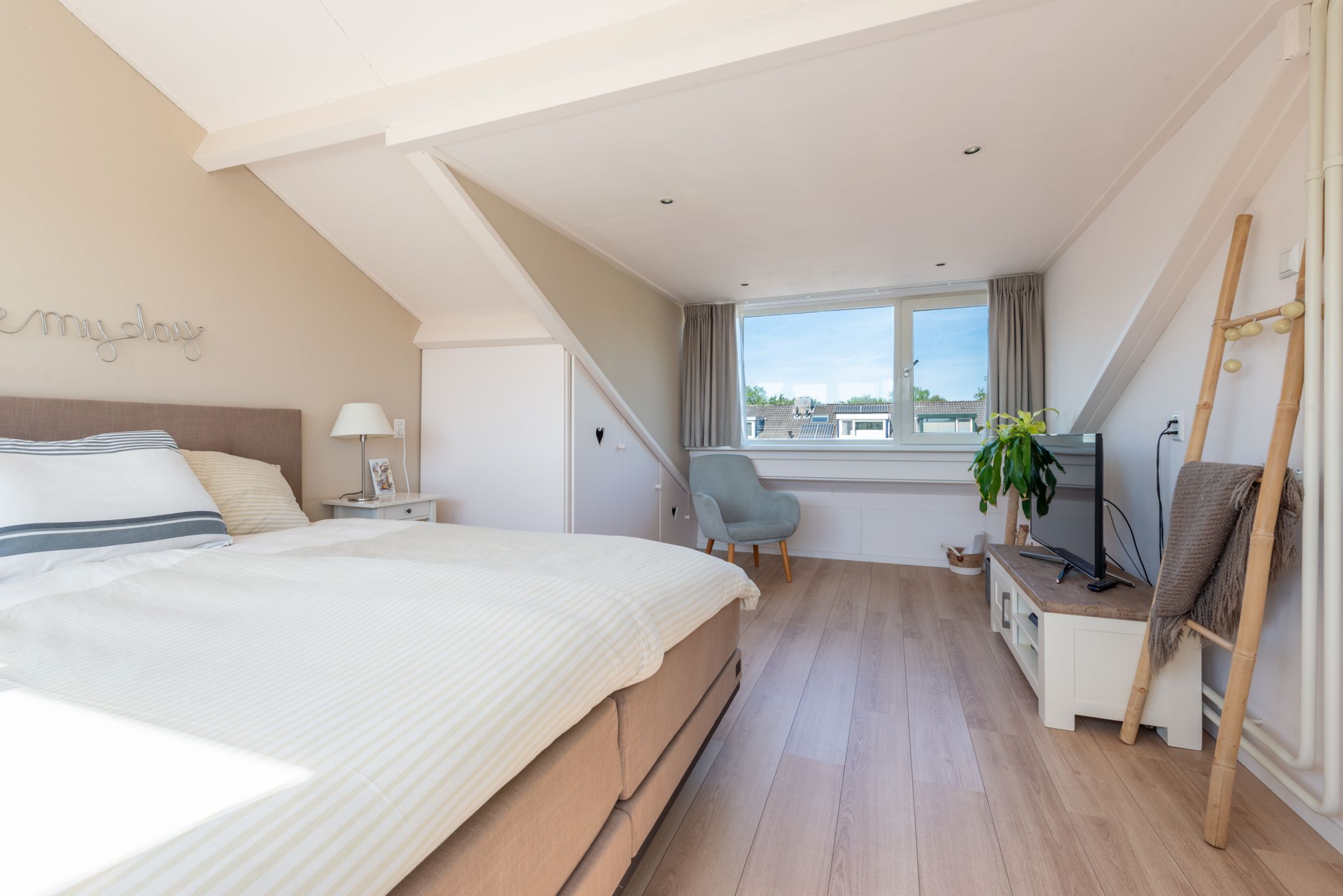 Photo 30 of Varenmeent 19