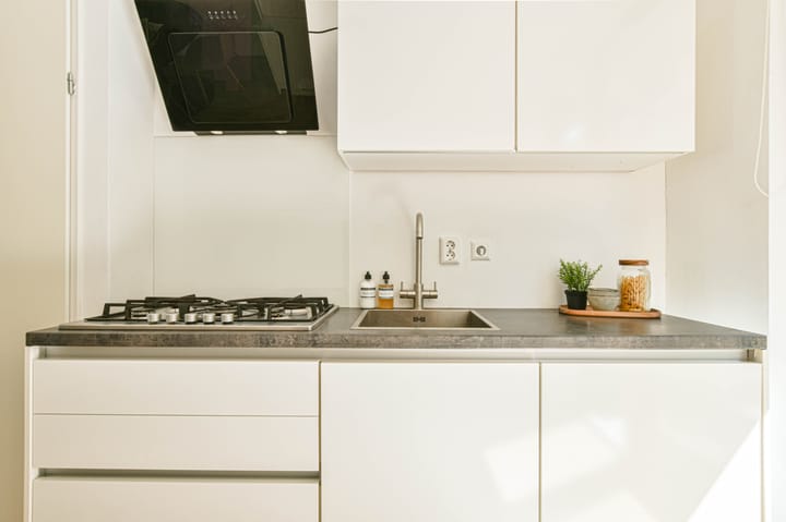 Photo 12 of Czaar Peterstraat 170-B