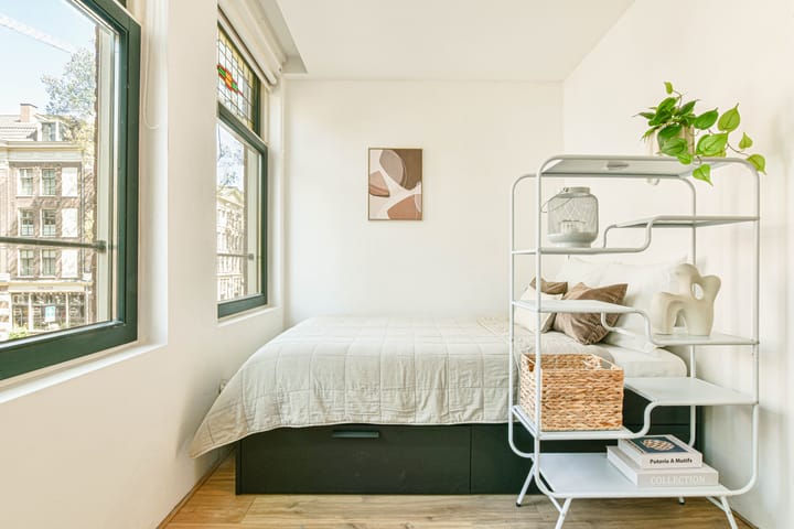 Photo 15 of Czaar Peterstraat 170-B