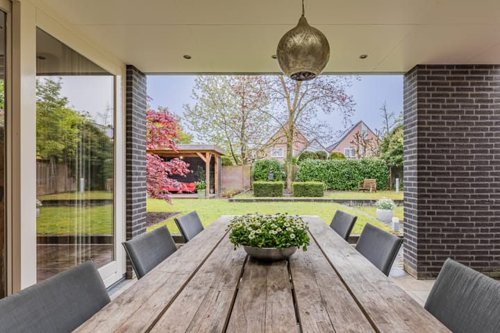 Foto 3 van Gemini 50