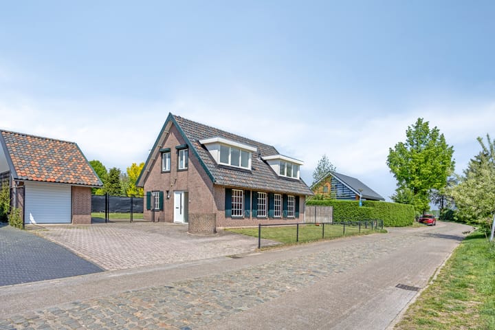 Foto 51 van Bruggensestraat 18